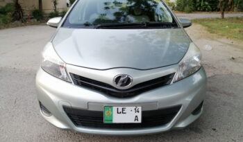 TOYOTA VITZ F LIMITED 1.0 2012 full